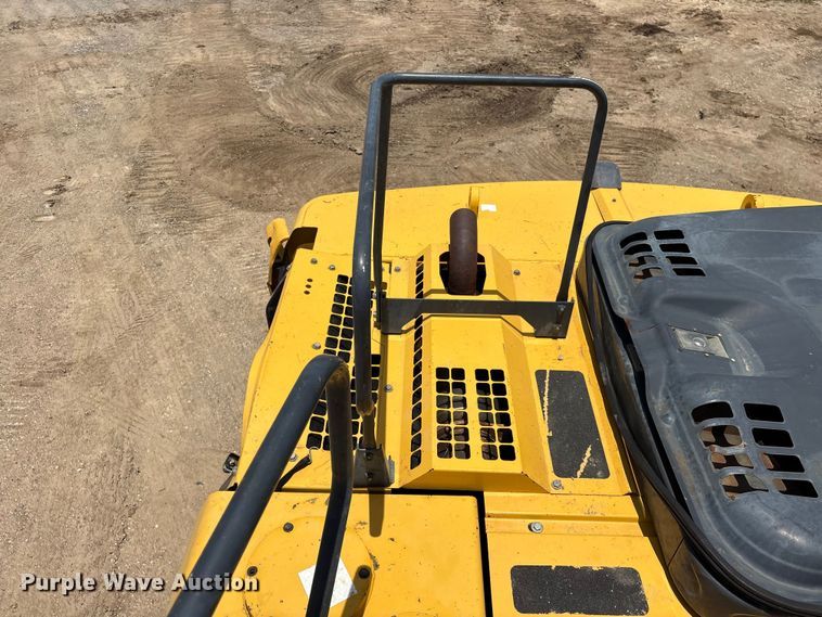 image for item EU0637 2014 Kobelco SK350LC excavator