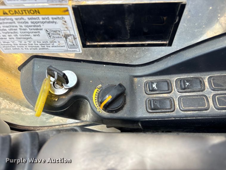image for item EU0637 2014 Kobelco SK350LC excavator