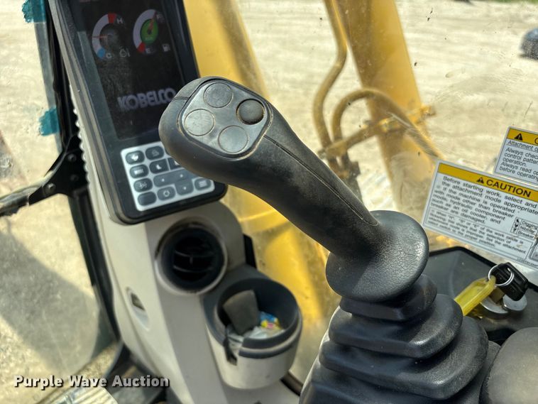 image for item EU0637 2014 Kobelco SK350LC excavator
