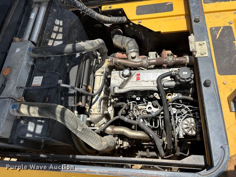 image for item EU0637 2014 Kobelco SK350LC excavator