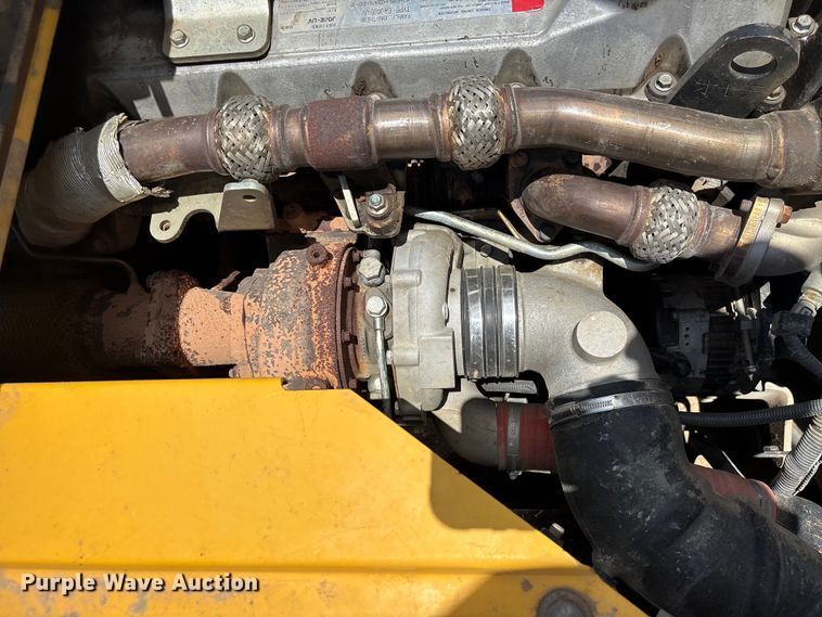 image for item EU0637 2014 Kobelco SK350LC excavator