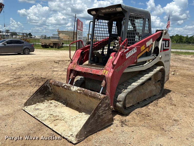 Photo of a 2018 Takeuchi TL8