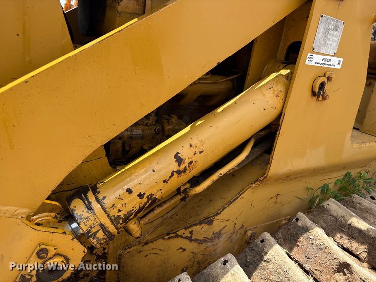 image for item EU0639 Mitsubishi BS3F track loader