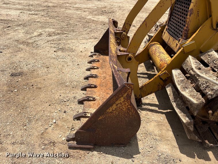 image for item EU0639 Mitsubishi BS3F track loader