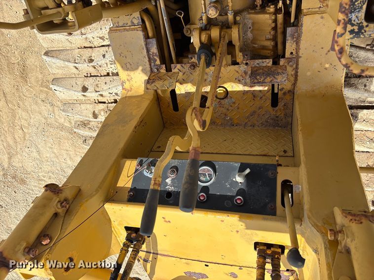 image for item EU0639 Mitsubishi BS3F track loader