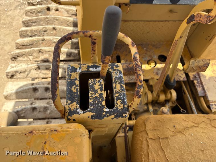 image for item EU0639 Mitsubishi BS3F track loader