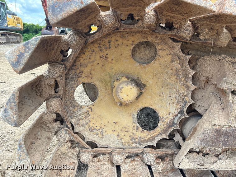 image for item EU0639 Mitsubishi BS3F track loader