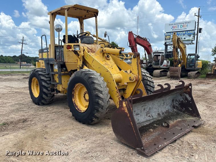 image for item EU0640 1998 Komatsu WA120-3L wheel loader