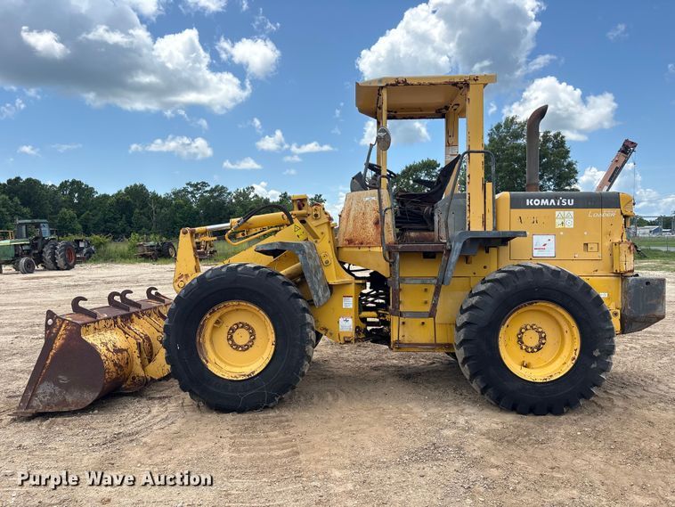 image for item EU0640 1998 Komatsu WA120-3L wheel loader