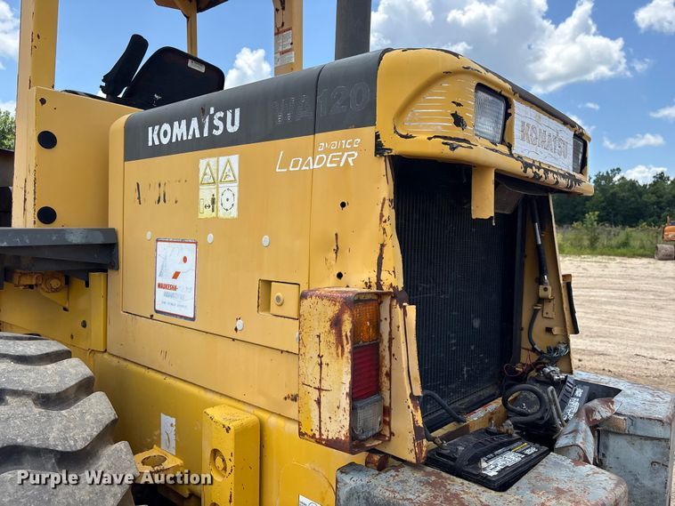 image for item EU0640 1998 Komatsu WA120-3L wheel loader