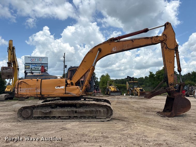 image for item EU0641 2006 Case CX240 excavator