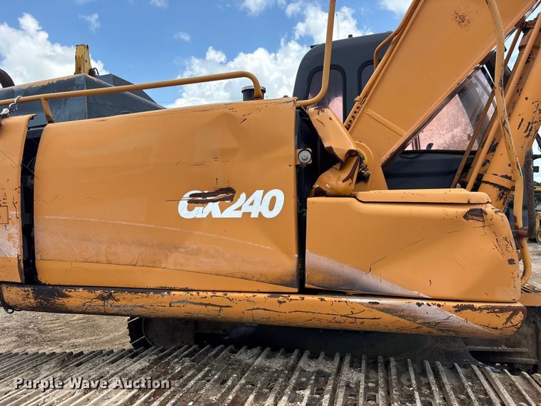 image for item EU0641 2006 Case CX240 excavator