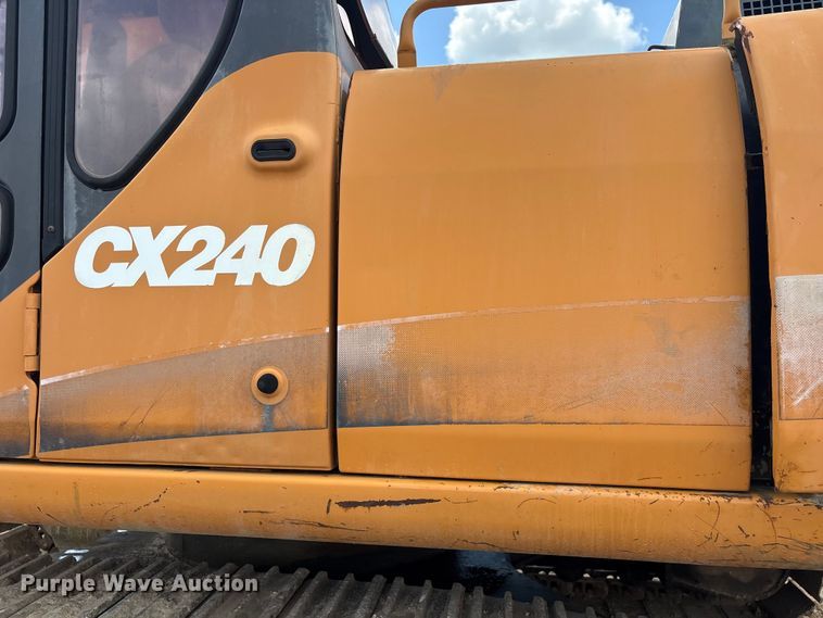 image for item EU0641 2006 Case CX240 excavator