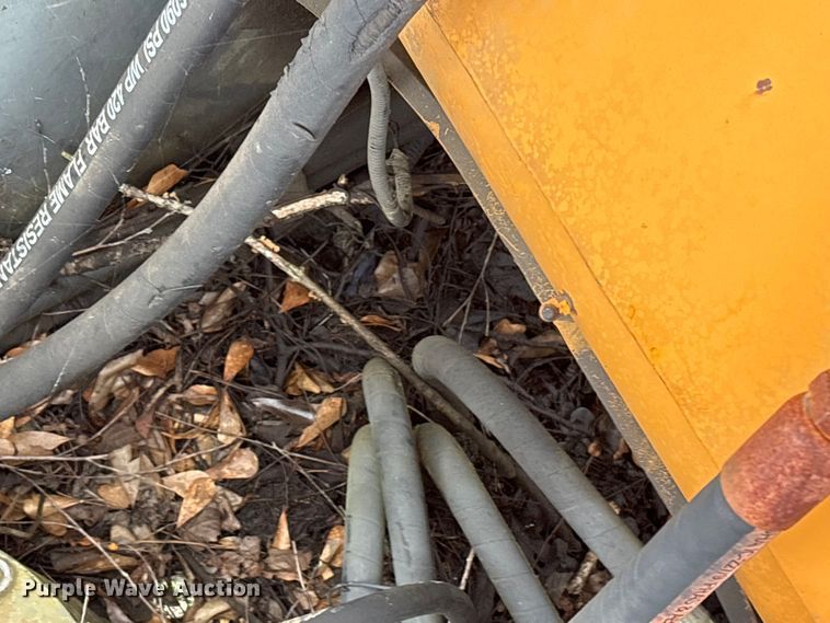 image for item EU0641 2006 Case CX240 excavator