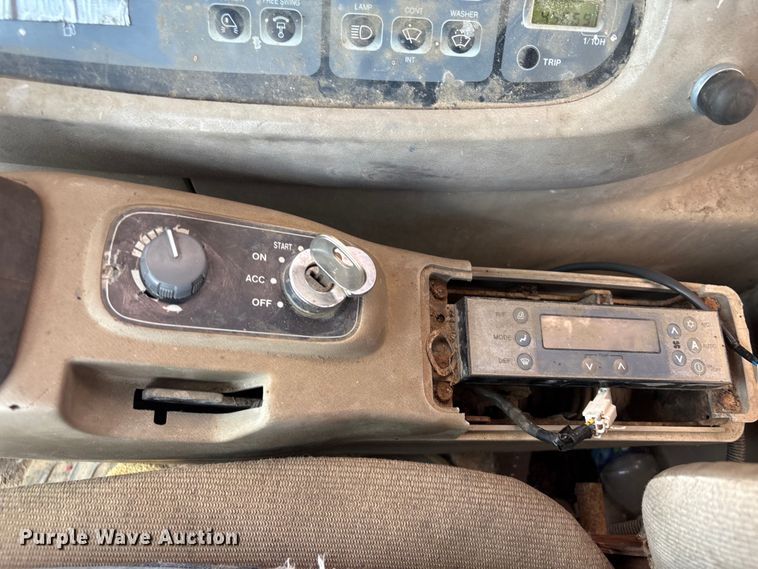 image for item EU0641 2006 Case CX240 excavator