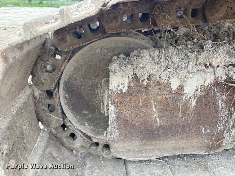 image for item EU0641 2006 Case CX240 excavator