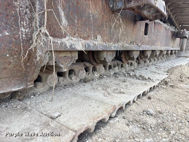 image for item EU0641 2006 Case CX240 excavator