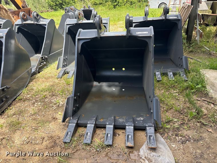 image for item EU0667 Smartcharm SCGB200-CAT320D-42GP excavator bucket