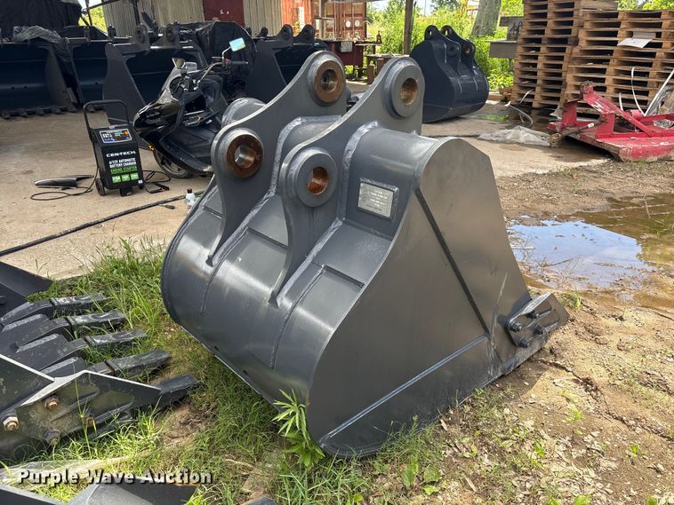 image for item EU0667 Smartcharm SCGB200-CAT320D-42GP excavator bucket
