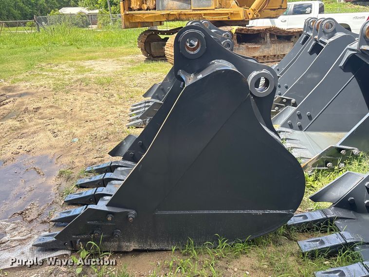 image for item EU0667 Smartcharm SCGB200-CAT320D-42GP excavator bucket