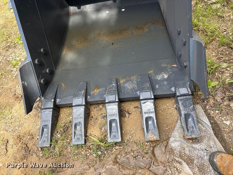 image for item EU0667 Smartcharm SCGB200-CAT320D-42GP excavator bucket