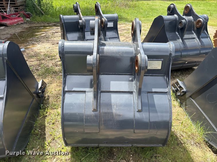 image for item EU0671 Smartcharm SCGB200-CAT320D-42GP excavator bucket