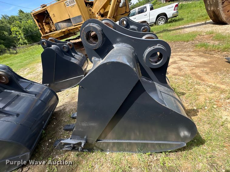 image for item EU0671 Smartcharm SCGB200-CAT320D-42GP excavator bucket