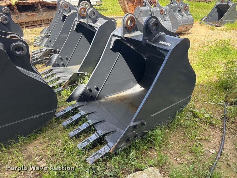 image for item EU0673 Smartcharm SCGB200-CAT320D-42GP excavator bucket