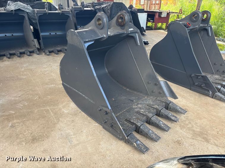 image for item EU0674 Smartcharm SCGB200-CAT320D-42GP excavator bucket