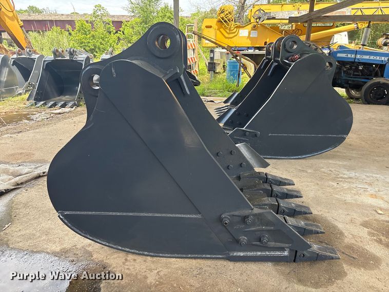 image for item EU0676 Smartcharm SCGB200-CAT320D-42GP excavator bucket