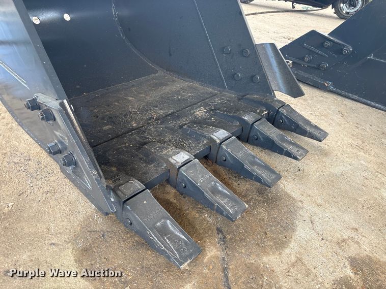 image for item EU0676 Smartcharm SCGB200-CAT320D-42GP excavator bucket