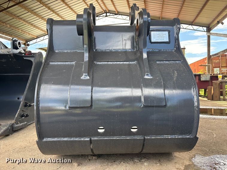 image for item EU0676 Smartcharm SCGB200-CAT320D-42GP excavator bucket