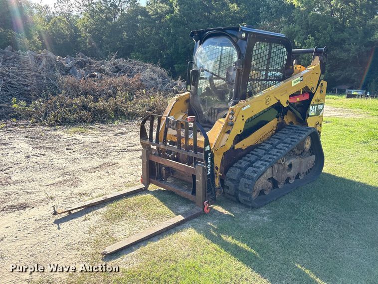 image for item EU0680 2018 Caterpillar 259D tracked skid steer loader