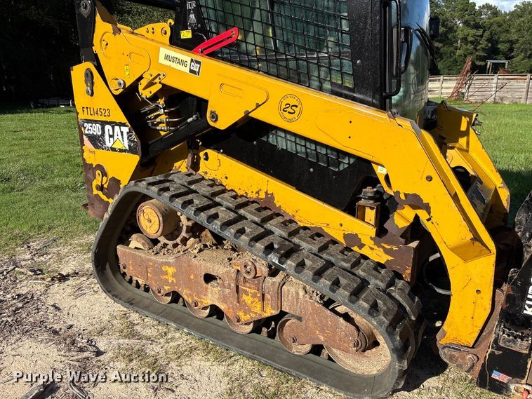 image for item EU0680 2018 Caterpillar 259D tracked skid steer loader