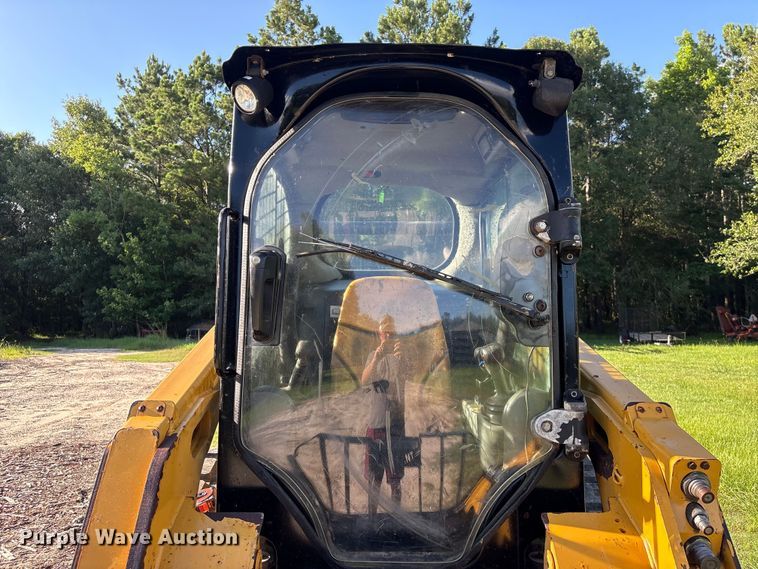 image for item EU0680 2018 Caterpillar 259D tracked skid steer loader