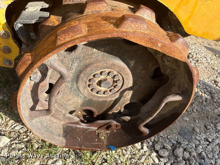 image for item EU5664 Bomag BMP8500 trench compactor