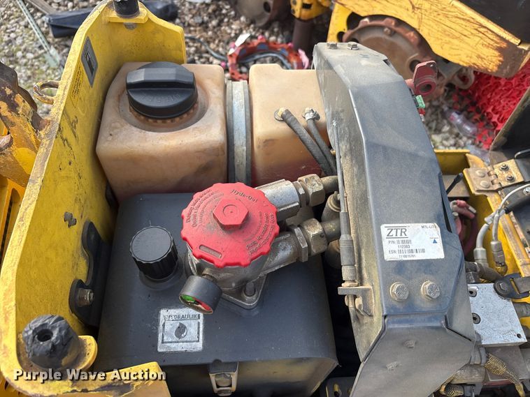 image for item EU5664 Bomag BMP8500 trench compactor