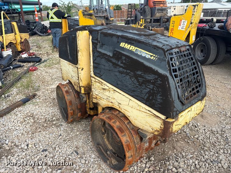 image for item EU5665 Bomag BMP8500 trench compactor