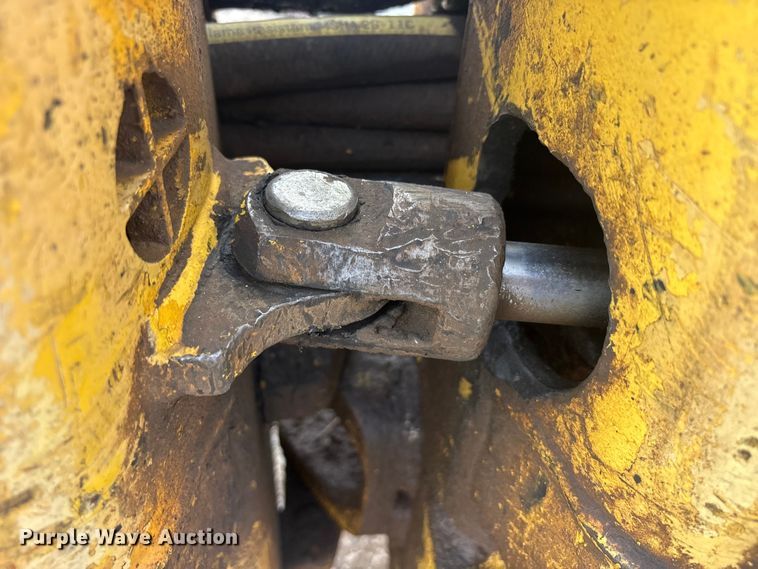 image for item EU5665 Bomag BMP8500 trench compactor