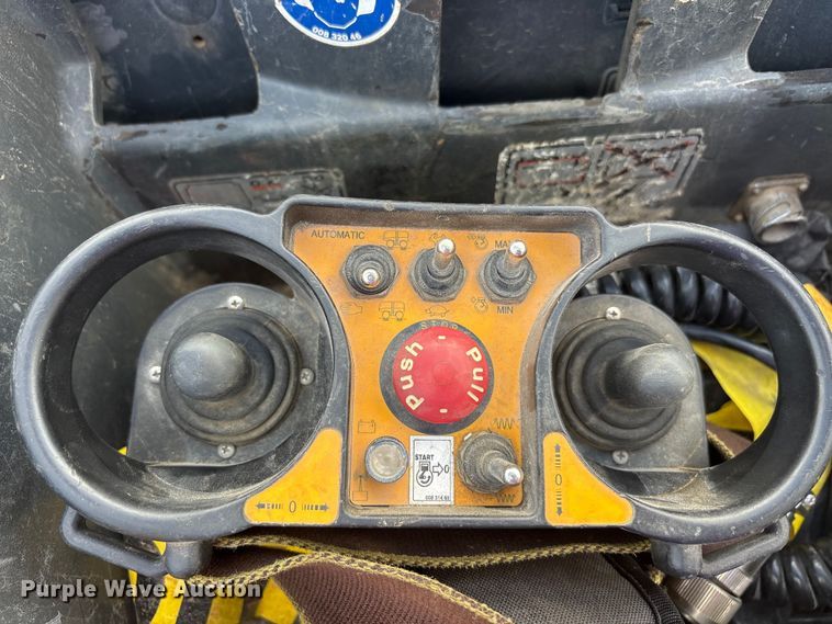 image for item EU5665 Bomag BMP8500 trench compactor