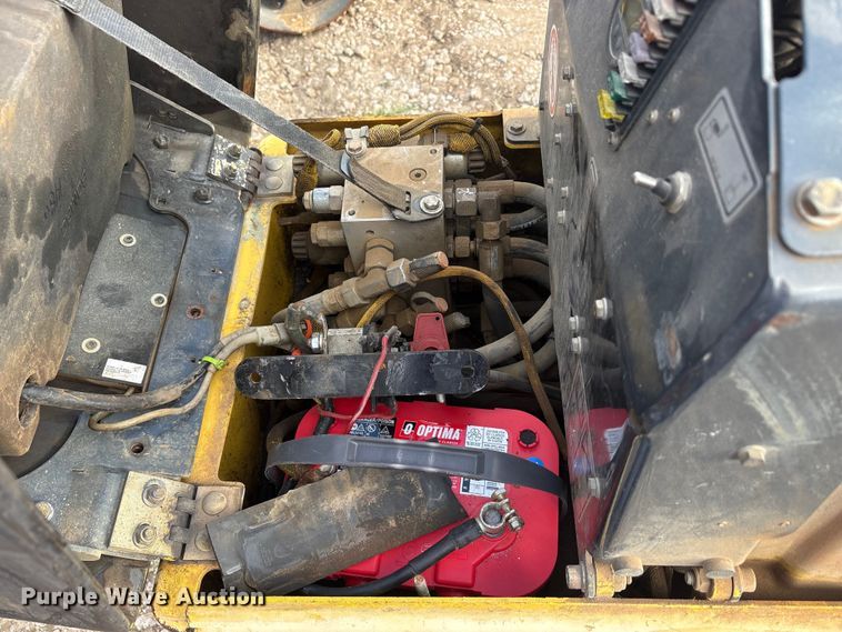 image for item EU5665 Bomag BMP8500 trench compactor