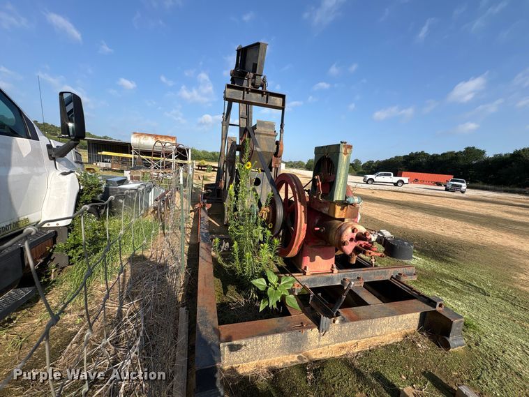 image for item EU5681 1985 American international 114-143-64 pump jack
