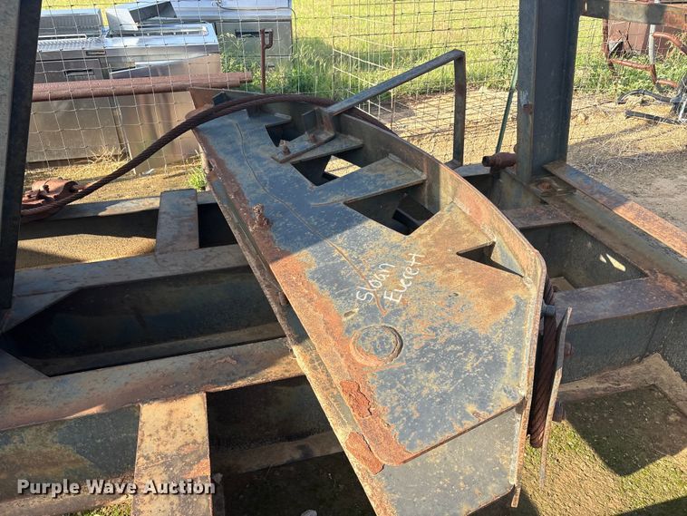 image for item EU5681 1985 American international 114-143-64 pump jack