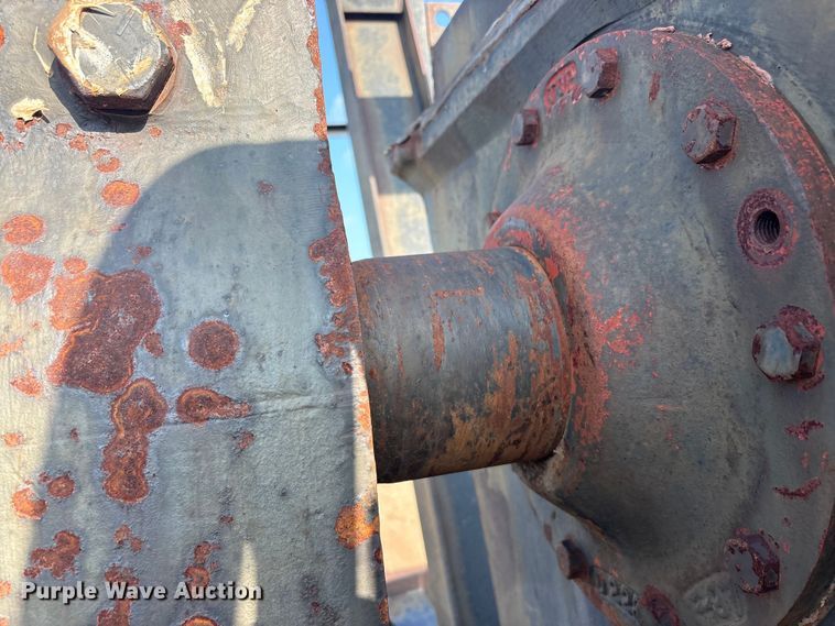 image for item EU5681 1985 American international 114-143-64 pump jack