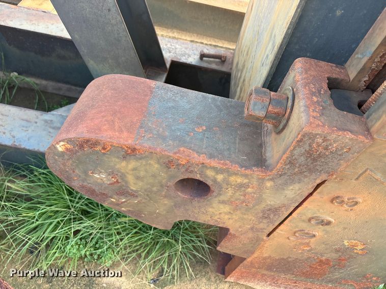 image for item EU5681 1985 American international 114-143-64 pump jack