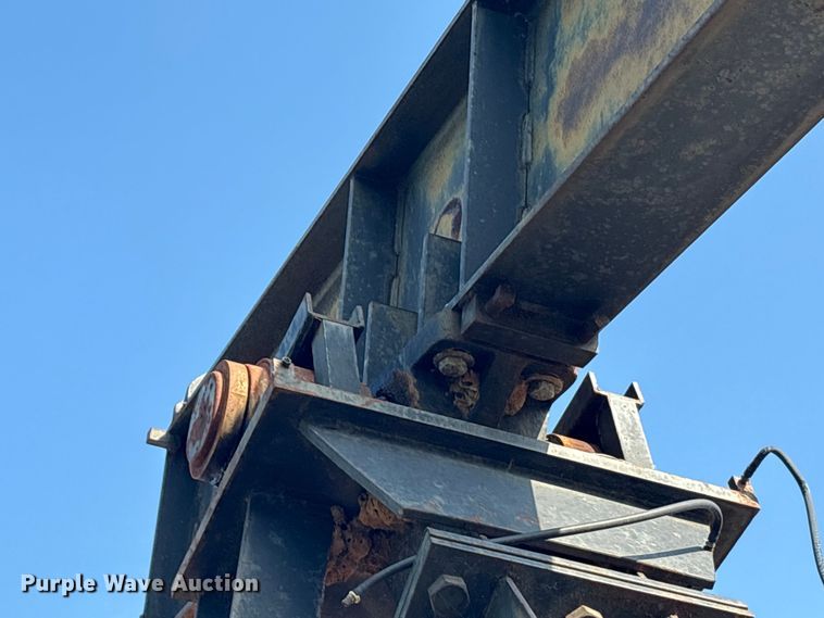 image for item EU5681 1985 American international 114-143-64 pump jack