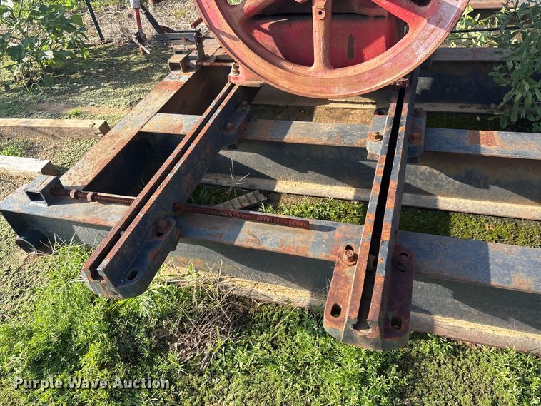 image for item EU5681 1985 American international 114-143-64 pump jack