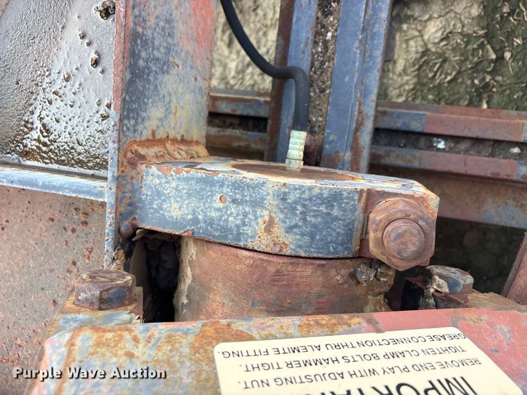 image for item EU5682 Lufkin industry C-114D143-64 pump jack