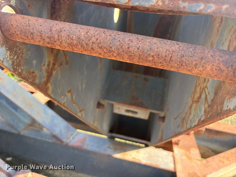image for item EU5682 Lufkin industry C-114D143-64 pump jack