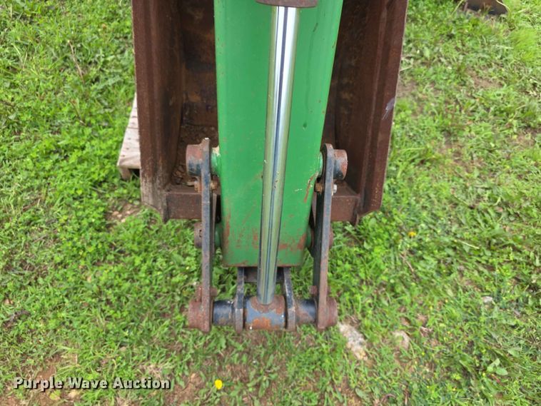 image for item EV2235 John Deere F646  backhoe attachment